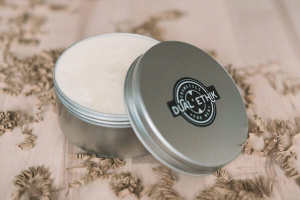 Pot de karité brut du coffret bonne fête Papa